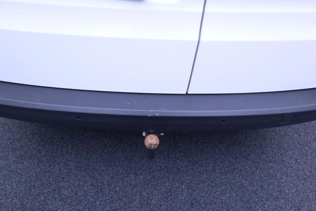 Volkswagen Caddy Cargo Comfort 2.0 TDI 122PS 2-Sitzer AHK Navi Rückf.Kamera PDC V+H Klima VW-Radio Apple CarPlay Android Auto Hecktüren180º Schiebetür rechts Ganzjahresreifen 