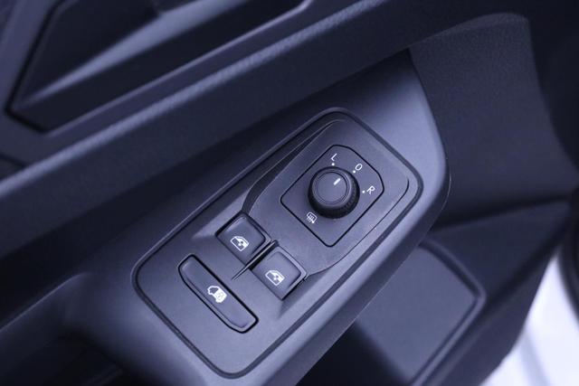 Volkswagen Caddy Cargo Comfort 2.0 TDI 122PS 2-Sitzer AHK Navi Rückf.Kamera PDC V+H Klima VW-Radio Apple CarPlay Android Auto Hecktüren180º Schiebetür rechts Ganzjahresreifen 