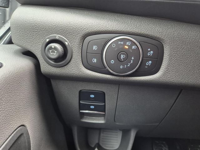 Ford Transit L2H2 2.0 EcoBlue 130PS Trend 3,5t 2-Sitzer AHK Sitzheizung Lenkradheizung Frontscheibe beheizb. Klimaautomatik PDC v+h Rückf.Kamera Bluetooth DAB Apple CarPlay Android Auto Tempomat Ganzj.Reifen 