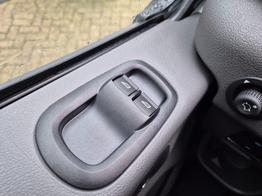 Ford Transit L2H2 2.0 EcoBlue 130PS Trend 3,5t 3-Sitzer AHK Sitzheizung Lenkradheizung Frontscheibe beheizb. Klimaautomatik PDC v+h Rückf.Kamera Bluetooth DAB Apple CarPlay Android Auto Tempomat Ganzj.Reifen 