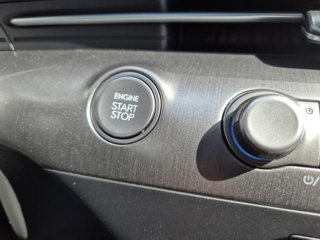Hyundai KONA Select 1.6 GDI 129PS Hybrid Automatik MY2025 Voll-LED Klimaautomatik Navi Rückf.Kamera PDC v+h 12,3"-Touchscreen DAB+ Apple CarPlay Android Auto Tempomat 16-LM 