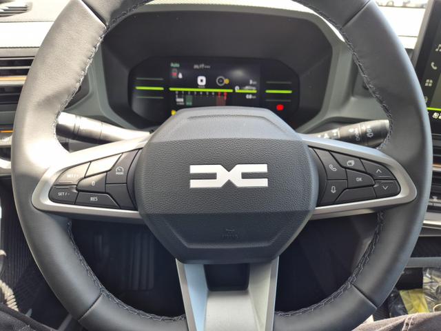 Dacia Duster Extreme 4x4 130PS 1.2 TCe Frontscheibe beheizb. 4x Kamera Lenkradheizung Sitzheizung Klimaautomatik Teil-Leder elektr.Parkbremse Bluetooth Apple Carplay Android Auto PDC v+h 2xKeyless 17-LM Ganzj.Reifen 