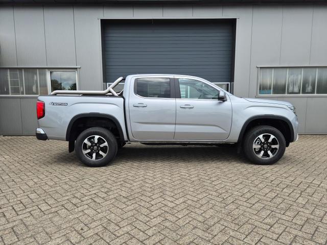 Volkswagen Amarok Style DoKa 3.0 TDI 240PS 4x4 Automatik Chrompaket Soundsystem "Harman Kardon" Navi Lenkradheizung Frontscheibe beheizb. Sitzheizung AHK Rückf.Kamera ACC Klimaautomatik PDC v+h Apple Carplay Android Auto 2xKeyless 18"LM 