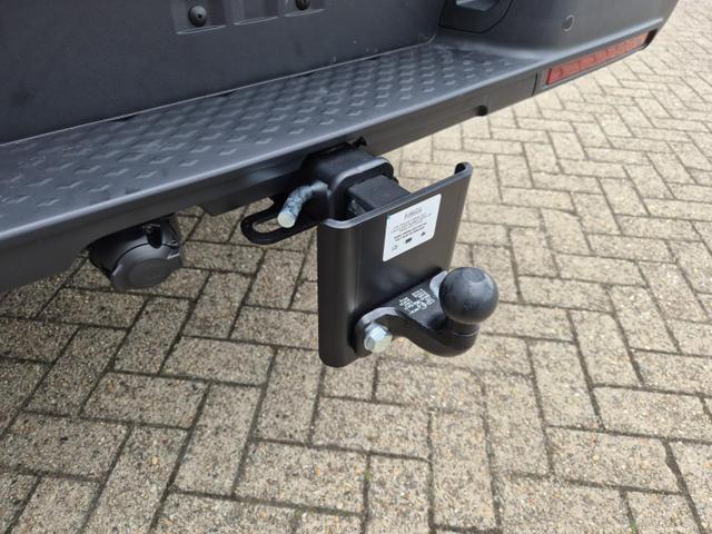 Volkswagen Amarok Style DoKa 3.0 TDI 240PS 4x4 Automatik Chrompaket Soundsystem "Harman Kardon" Navi Lenkradheizung Frontscheibe beheizb. Sitzheizung AHK Rückf.Kamera ACC Klimaautomatik PDC v+h Apple Carplay Android Auto 2xKeyless 18"LM 