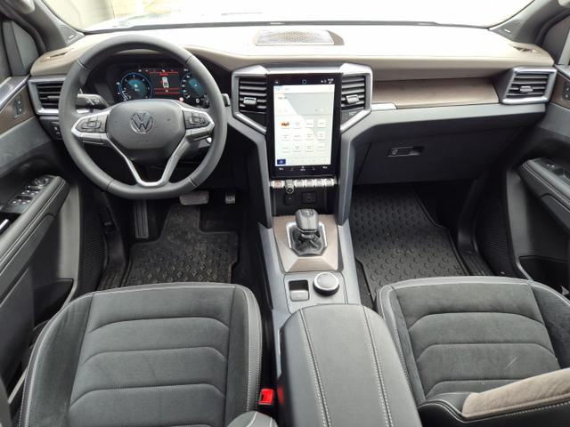 Volkswagen Amarok Style DoKa 3.0 TDI 240PS 4x4 Automatik Chrompaket Soundsystem "Harman Kardon" Navi Lenkradheizung Frontscheibe beheizb. Sitzheizung AHK Rückf.Kamera ACC Klimaautomatik PDC v+h Apple Carplay Android Auto 2xKeyless 18"LM 