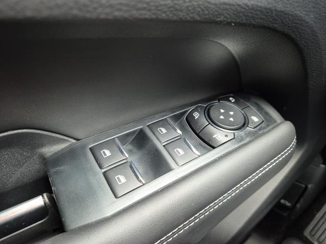 Volkswagen Amarok Style DoKa 3.0 TDI 240PS 4x4 Automatik Chrompaket Soundsystem "Harman Kardon" Navi Lenkradheizung Frontscheibe beheizb. Sitzheizung AHK Rückf.Kamera ACC Klimaautomatik PDC v+h Apple Carplay Android Auto 2xKeyless 18"LM 