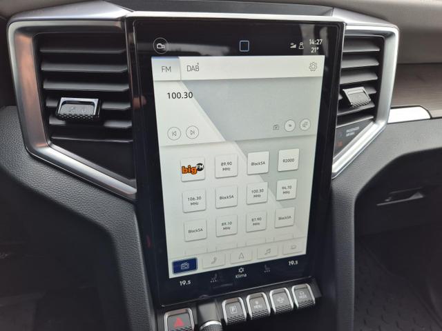 Volkswagen Amarok Style DoKa 3.0 TDI 240PS 4x4 Automatik Chrompaket Soundsystem "Harman Kardon" Navi Lenkradheizung Frontscheibe beheizb. Sitzheizung AHK Rückf.Kamera ACC Klimaautomatik PDC v+h Apple Carplay Android Auto 2xKeyless 18"LM 