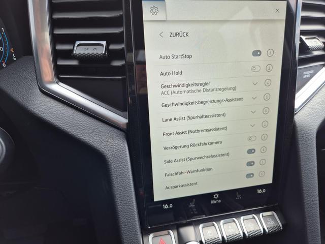 Volkswagen Amarok Style DoKa 3.0 TDI 240PS 4x4 Automatik Trittbrett Chrompaket Navi Lenkradheizung Frontscheibe beheizb. Sitzheizung AHK Rückf.Kamera ACC Klimaautomatik PDC v+h Apple Carplay Android Auto 2xKeyless 18"LM 
