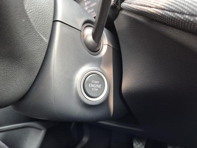 Skoda Fabia 1.0 TSI 115PS Selection 5-türig Sitzheizung Parksensoren Multifunktionslenkrad Klima Skoda-Radio Bluetooth Touchscreen Tempomat Nebelsch. wireless Apple CarPlay + Android Auto 