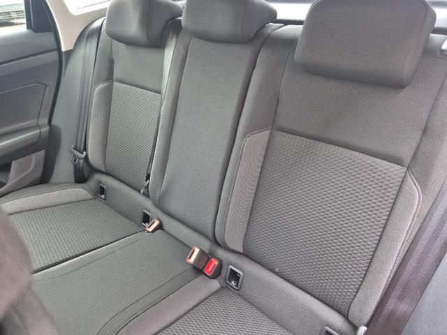 Volkswagen Taigo 1.5 TSI 150PS DSG Life LED-Matrix-Scheinwerfer Klimaautomatik Sitzheizung PDC Rückf.Kamera 17-LM abged.Scheiben 2xKeyless DAB+ Bluetooth Touchscreen Apple CarPlay Android Auto 