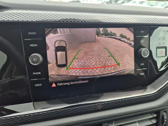 Volkswagen Taigo 1.5 TSI 150PS DSG Life LED-Matrix-Scheinwerfer Klimaautomatik Sitzheizung PDC Rückf.Kamera 17-LM abged.Scheiben 2xKeyless DAB+ Bluetooth Touchscreen Apple CarPlay Android Auto 
