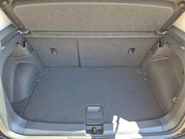 Volkswagen T-Cross 1.0 TSI 116PS DSG Life LED-Matrix-Scheinwerfer Klimaautomatik Sitzheizung PDC Rückf.Kamera 17-LM abged.Scheiben 2xKeyless DAB+ Bluetooth Touchscreen Apple CarPlay Android Auto 