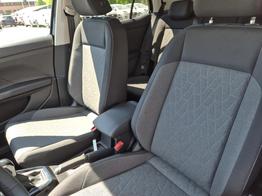 Volkswagen T-Cross 1.0 TSI 116PS DSG Life LED-Matrix-Scheinwerfer Klimaautomatik Sitzheizung PDC Rückf.Kamera 17-LM abged.Scheiben 2xKeyless DAB+ Bluetooth Touchscreen Apple CarPlay Android Auto 