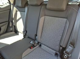 Volkswagen T-Cross 1.0 TSI 116PS DSG Life LED-Matrix-Scheinwerfer Klimaautomatik Sitzheizung PDC Rückf.Kamera 17-LM abged.Scheiben 2xKeyless DAB+ Bluetooth Touchscreen Apple CarPlay Android Auto 