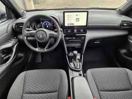 Toyota Yaris Cross 1.5VVT-iE 130PS Automatik Teamplayer Klimaautomatik Sitzheizung Lenkradheizung PDC v+h Rückf.Kamera 17-LM abged.Scheiben 2xKeyless DAB+ Bluetooth Touchscreen Apple CarPlay Android Auto 