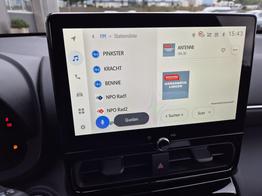 Toyota Yaris Cross 1.5VVT-iE 130PS Automatik Teamplayer Klimaautomatik Sitzheizung Lenkradheizung PDC v+h Rückf.Kamera 17-LM abged.Scheiben 2xKeyless DAB+ Bluetooth Touchscreen Apple CarPlay Android Auto 