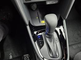 Toyota Yaris Cross 1.5VVT-iE 130PS Automatik Teamplayer Klimaautomatik Sitzheizung Lenkradheizung PDC v+h Rückf.Kamera 17-LM abged.Scheiben 2xKeyless DAB+ Bluetooth Touchscreen Apple CarPlay Android Auto 