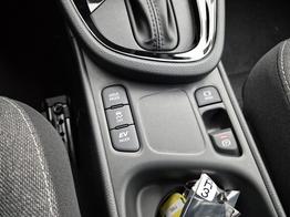 Toyota Yaris Cross 1.5VVT-iE 130PS Automatik Teamplayer Klimaautomatik Sitzheizung Lenkradheizung PDC v+h Rückf.Kamera 17-LM abged.Scheiben 2xKeyless DAB+ Bluetooth Touchscreen Apple CarPlay Android Auto 