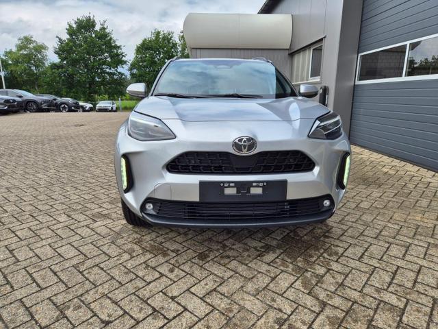 Toyota Yaris Cross 1.5VVT-iE 130PS Automatik Teamplayer Klimaautomatik Sitzheizung Lenkradheizung PDC v+h Rückf.Kamera 17-LM abged.Scheiben 2xKeyless DAB+ Bluetooth Touchscreen Apple CarPlay Android Auto 