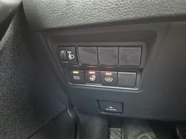 Toyota Yaris Cross 1.5VVT-iE 130PS Automatik Teamplayer Klimaautomatik Sitzheizung Lenkradheizung PDC v+h Rückf.Kamera 17-LM abged.Scheiben 2xKeyless DAB+ Bluetooth Touchscreen Apple CarPlay Android Auto 