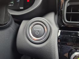 Toyota Yaris Cross 1.5VVT-iE 130PS Automatik Teamplayer Klimaautomatik Sitzheizung Lenkradheizung PDC v+h Rückf.Kamera 17-LM abged.Scheiben 2xKeyless DAB+ Bluetooth Touchscreen Apple CarPlay Android Auto 