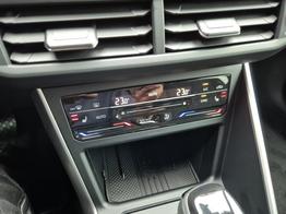 Volkswagen Taigo 1.0 TSI 116PS DSG Life LED-Matrix-Scheinwerfer Klimaautomatik Sitzheizung PDC Rückf.Kamera 17-LM abged.Scheiben 2xKeyless DAB+ Bluetooth Touchscreen Apple CarPlay Android Auto 