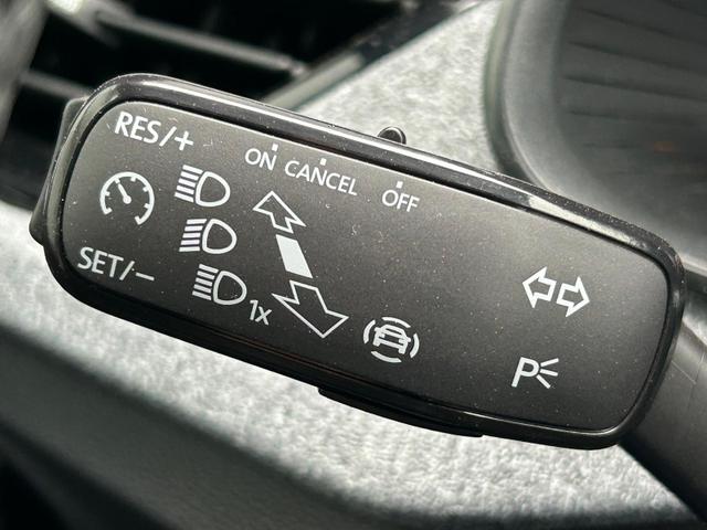 Skoda Kamiq 1.0 TSI 115PS DSG Selection Klimaautomatik Sitzheizung Parksensoren Multifunktionslenkrad Skoda-Radio Bluetooth Touchscreen Tempomat Nebelsch. wireless Apple CarPlay + Android Auto 