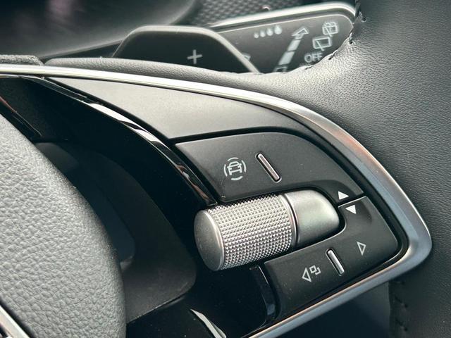 Skoda Kamiq 1.0 TSI 115PS DSG Selection Klimaautomatik Sitzheizung Parksensoren Multifunktionslenkrad Skoda-Radio Bluetooth Touchscreen Tempomat Nebelsch. wireless Apple CarPlay + Android Auto 