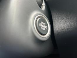 Skoda Kamiq 1.0 TSI 115PS DSG Selection Matrix-LED Sitzheizung Garantieverlängerung Klimaautomatik Parksensoren Skoda-Radio drahtlos Apple CarPlay + Android Auto Digital Cockpit Tempomat abg.Scheiben 