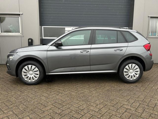 Skoda Kamiq - 1.0 TSI 115PS DSG Selection Klimaautomatik Sitzheizung Parksensoren Multifunktionslenkrad Skoda-Radio Bluetooth Touchscreen Tempomat Nebelsch. wireless Apple CarPlay + Android Auto