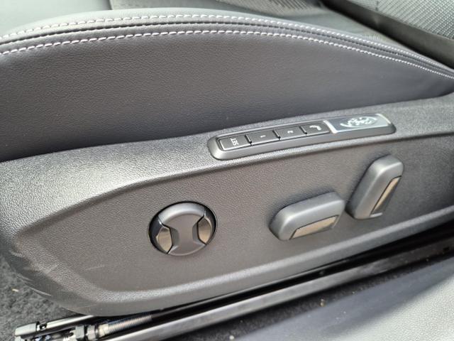 Ford Explorer Limited Edition (Extended Range 79kWh) 204PS Automatik Head-Up Display 4xKamera Wärmepumpe 21-LM Heckantrieb el.Heckklappe Klimaautomatik Sitzheizung Lenkradheizung Ford-Navi PDC v+h Bluetooth Apple Carplay Android Auto 2xKeyless 