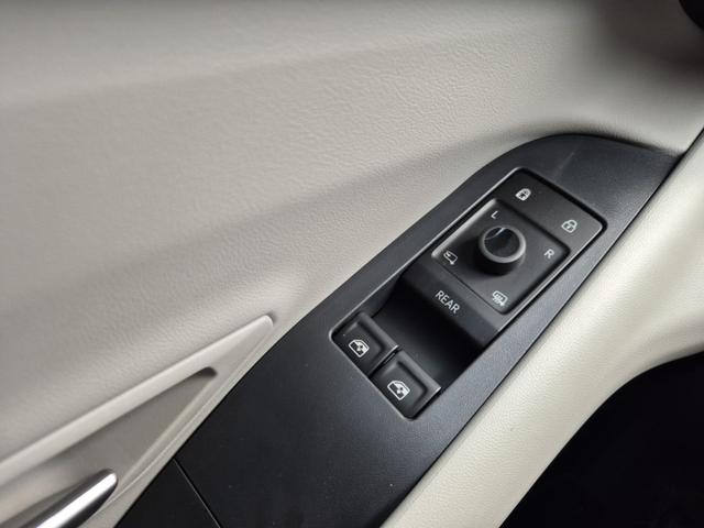 Ford Explorer Limited Edition (Extended Range 79kWh) 204PS Automatik Head-Up Display 4xKamera Wärmepumpe 21-LM Heckantrieb el.Heckklappe Klimaautomatik Sitzheizung Lenkradheizung Ford-Navi PDC v+h Bluetooth Apple Carplay Android Auto 2xKeyless 