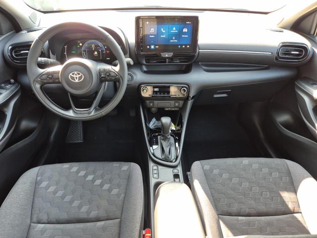 Toyota Yaris 1.5VVT-iE 116PS Automatik Teamplayer Klimaautomatik Sitzheizung Lenkradheizung Rückf.Kamera 16-LM abged.Scheiben 2xKeyless DAB+ Bluetooth Touchscreen Apple CarPlay Android Auto ACC 