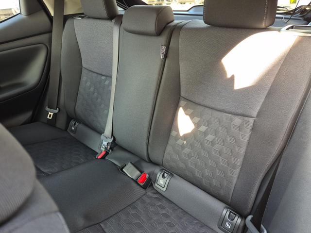 Toyota Yaris 1.5VVT-iE 116PS Automatik Teamplayer Klimaautomatik Sitzheizung Lenkradheizung Rückf.Kamera 16-LM abged.Scheiben 2xKeyless DAB+ Bluetooth Touchscreen Apple CarPlay Android Auto ACC 