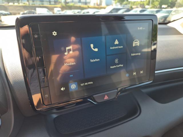 Toyota Yaris 1.5VVT-iE 116PS Automatik Teamplayer Klimaautomatik Sitzheizung Lenkradheizung Rückf.Kamera 16-LM abged.Scheiben 2xKeyless DAB+ Bluetooth Touchscreen Apple CarPlay Android Auto ACC 