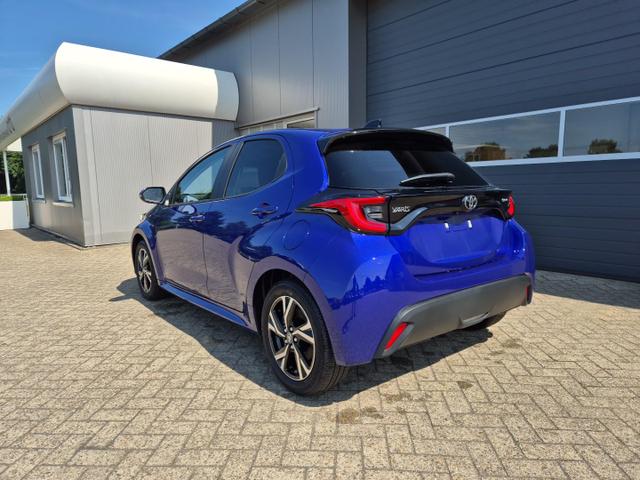 Toyota Yaris 1.5VVT-iE 116PS Automatik Teamplayer Klimaautomatik Sitzheizung Lenkradheizung Rückf.Kamera 16-LM abged.Scheiben 2xKeyless DAB+ Bluetooth Touchscreen Apple CarPlay Android Auto ACC 