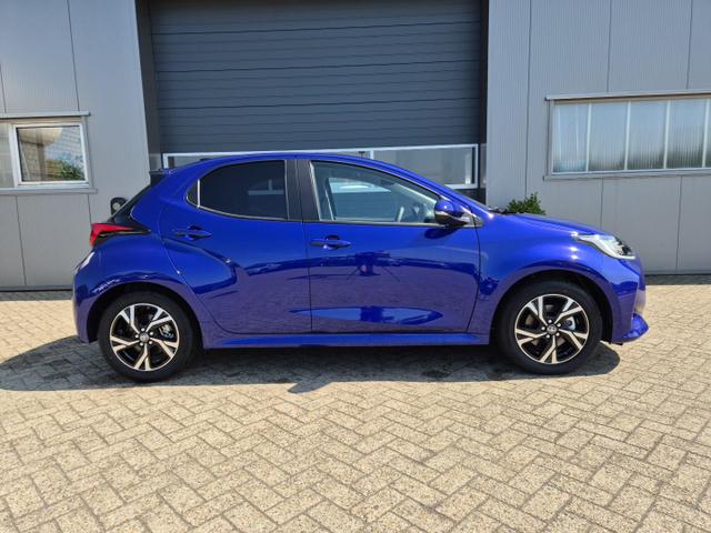 Toyota Yaris 1.5VVT-iE 116PS Automatik Teamplayer Klimaautomatik Sitzheizung Lenkradheizung Rückf.Kamera 16-LM abged.Scheiben 2xKeyless DAB+ Bluetooth Touchscreen Apple CarPlay Android Auto ACC 