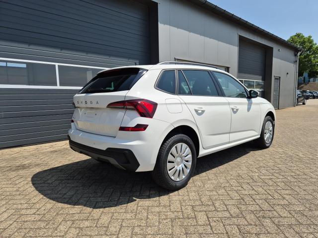 Skoda Kamiq 1.0 TSI 115PS DSG Selection Klimaautomatik Sitzheizung Parksensoren Multifunktionslenkrad Skoda-Radio Bluetooth Touchscreen Tempomat Nebelsch. wireless Apple CarPlay + Android Auto 