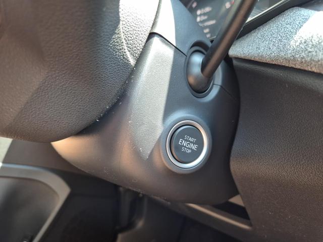 Skoda Kamiq 1.0 TSI 115PS DSG Selection Klimaautomatik Sitzheizung Parksensoren Multifunktionslenkrad Skoda-Radio Bluetooth Touchscreen Tempomat Nebelsch. wireless Apple CarPlay + Android Auto 