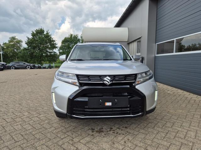 Suzuki Vitara Comfort 129PS MHEV 1.4 Boosterjet Navi Klimaautomatik Sitzheizung ACC PDC Rückf.Kamera Suzuki-Radio Apple CarPlay Android Auto Touchscreen 2xKeyless 17-LM 