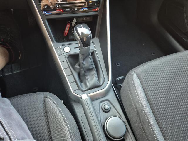 Volkswagen Taigo 1.0 TSI 116PS DSG Life LED-Matrix-Scheinwerfer Klimaautomatik Sitzheizung PDC Rückf.Kamera 17-LM abged.Scheiben 2xKeyless DAB+ Bluetooth Touchscreen Apple CarPlay Android Auto 