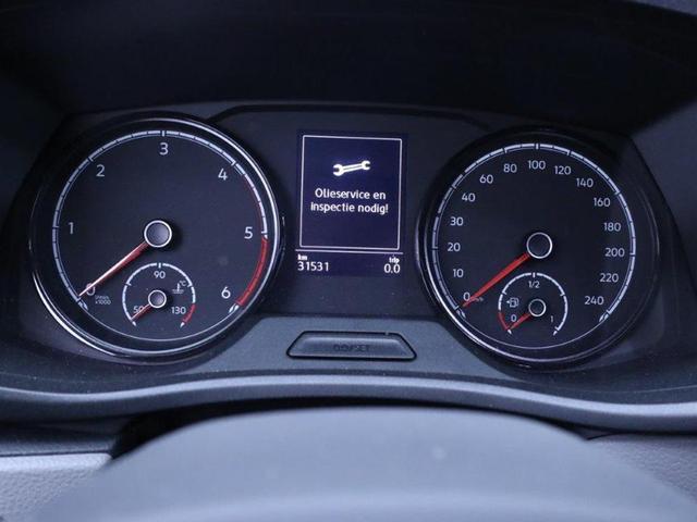 Volkswagen Transporter 6.1 Kastenwagen DoKa L2 2.0 TDi 110PS 5-Sitzer AHK Klima PDC DAB Apple CarPlay Android Auto Bluetooth Touchscreen Ganzjahresreifen 