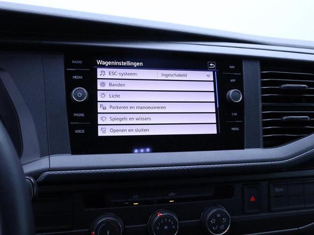 Volkswagen Transporter 6.1 Kastenwagen DoKa L2 2.0 TDi 110PS 5-Sitzer AHK Klima PDC DAB Apple CarPlay Android Auto Bluetooth Touchscreen Ganzjahresreifen 