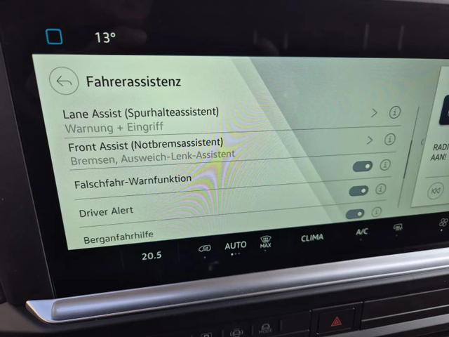 Volkswagen Transporter 6.1 Kastenwagen T7 2.0 TDi 110PS 3-Sitzer Klimaautomatik PDC DAB+ Apple CarPlay Android Auto Bluetooth Touchscreen 