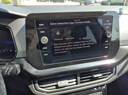 Volkswagen T-Cross 1.0 TSI 116PS DSG Life LED-Matrix-Scheinwerfer Klimaautomatik Sitzheizung PDC R&uuml;ckf.Kamera 17-LM abged.Scheiben 2xKeyless DAB+ Bluetooth Touchscreen Apple CarPlay Android Auto 