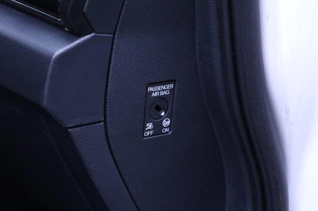 Volkswagen Caddy Cargo Comfort 2.0 TDI 122PS DSG 2-Sitzer Anhängerkupplung Klima Parksensoren Rückf.Kamera Navi Apple CarPlay Android Auto Hecktüren180º Schiebetür rechts Ganzjahresreifen 