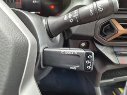 Dacia Duster Extreme 4x4 130PS 1.2 TCe 4x Kamera Lenkradheizung Sitzheizung Klimaautomatik Teil-Leder elektr.Parkbremse Bluetooth Apple Carplay Android Auto PDC v+h 2xKeyless 18-LM Ganzj.Reifen 