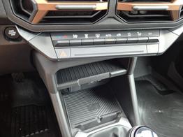 Dacia Duster Extreme 4x4 130PS 1.2 TCe 4x Kamera Lenkradheizung Sitzheizung Klimaautomatik Teil-Leder elektr.Parkbremse Bluetooth Apple Carplay Android Auto PDC v+h 2xKeyless 18-LM Ganzj.Reifen 