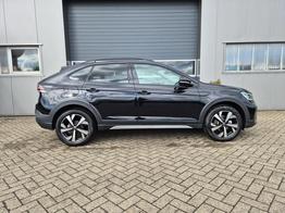 Volkswagen Taigo 1.0 TSI 116PS DSG Life LED-Matrix-Scheinwerfer Klimaautomatik Sitzheizung PDC Rückf.Kamera 17-LM abged.Scheiben 2xKeyless DAB+ Bluetooth Touchscreen Apple CarPlay Android Auto 