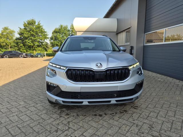 Skoda Kamiq - 1.0 TSI 115PS DSG Selection Matrix-LED Sitzheizung Garantieverlängerung Klimaautomatik Parksensoren Skoda-Radio drahtlos Apple CarPlay + Android Auto Digital Cockpit Tempomat abg.Scheiben